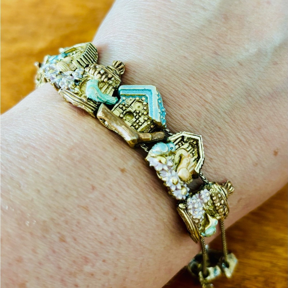 Vintage, Detailed Bird House Bracelet